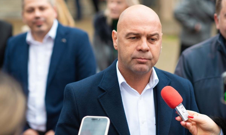 Обновяват алея в „Лаута“, изграждат нова велоалея в „Тракия“